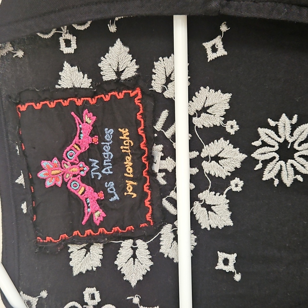 Black and White Embroidered Women's Top